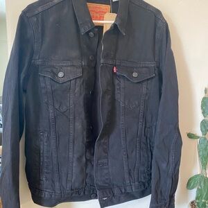 NWT Levi’s Black Jean Jacket